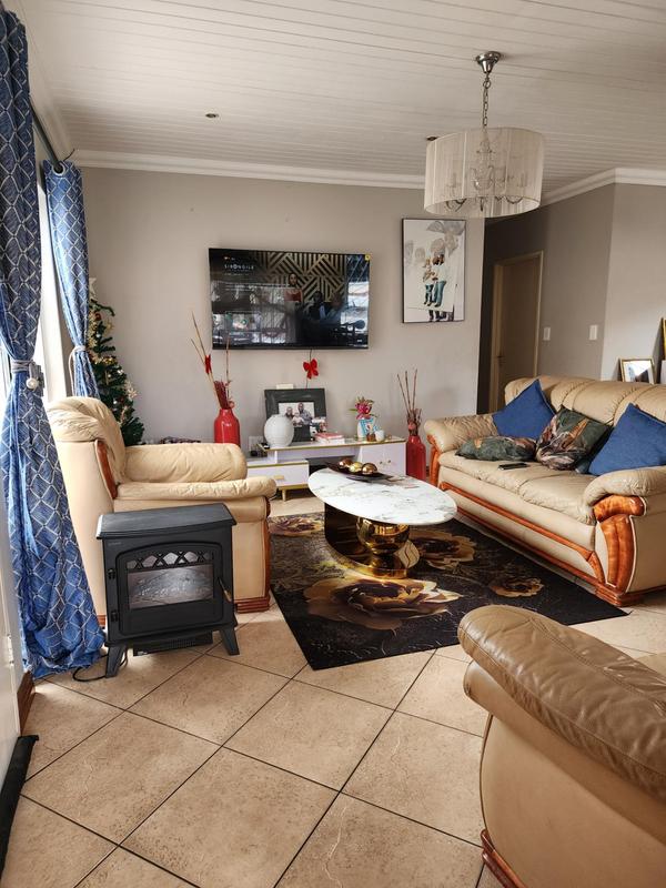 3 Bedroom Property for Sale in Hagley Western Cape